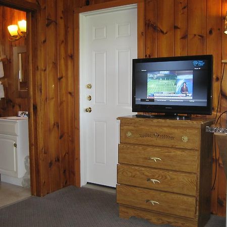 Golden Sands Resort Lake George Exterior foto