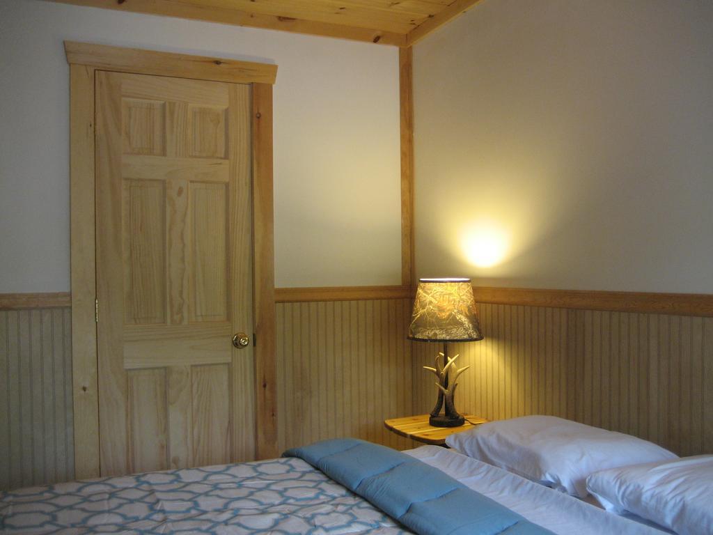Golden Sands Resort Lake George Exterior foto