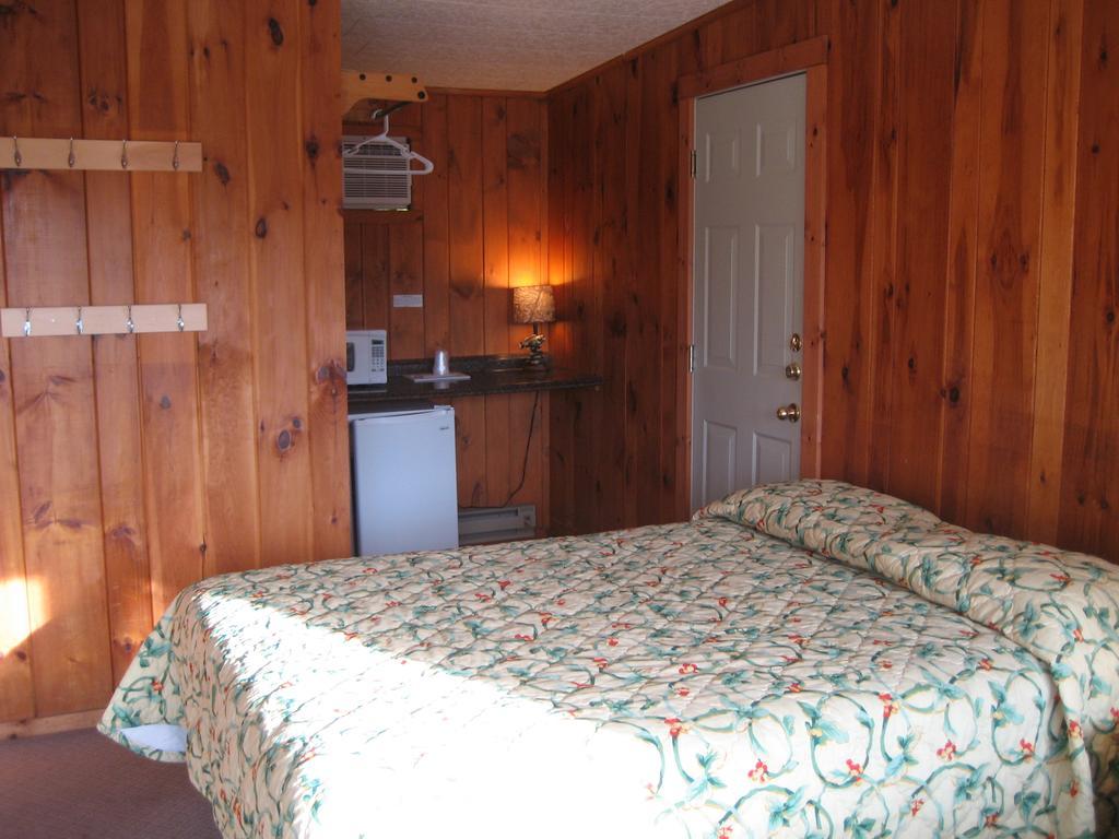 Golden Sands Resort Lake George Exterior foto